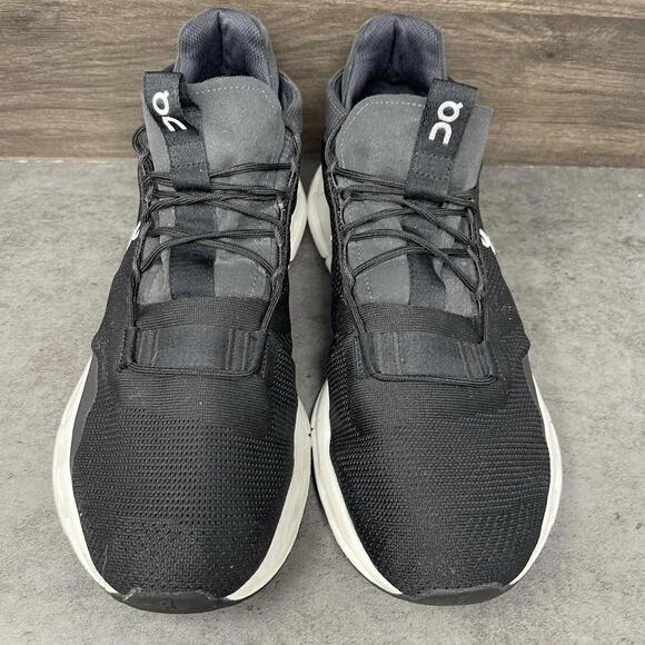 ON Cloudnova 2 Running Shoes Mens Size 12 Black White Athletic Trainer main image 4